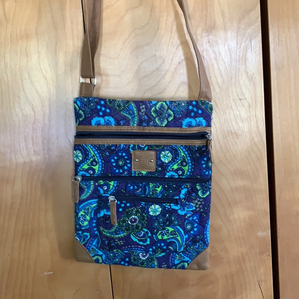 Stone Mountain crossbody